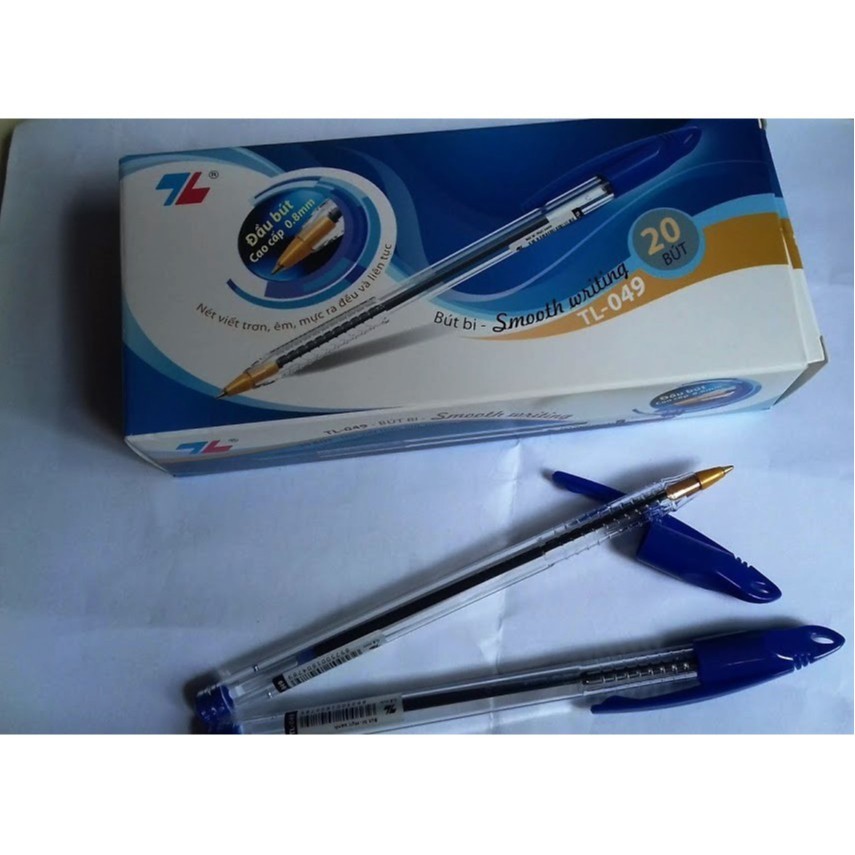 1 cây bút bi TL049