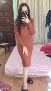 Váy cổ lọ quảng châu