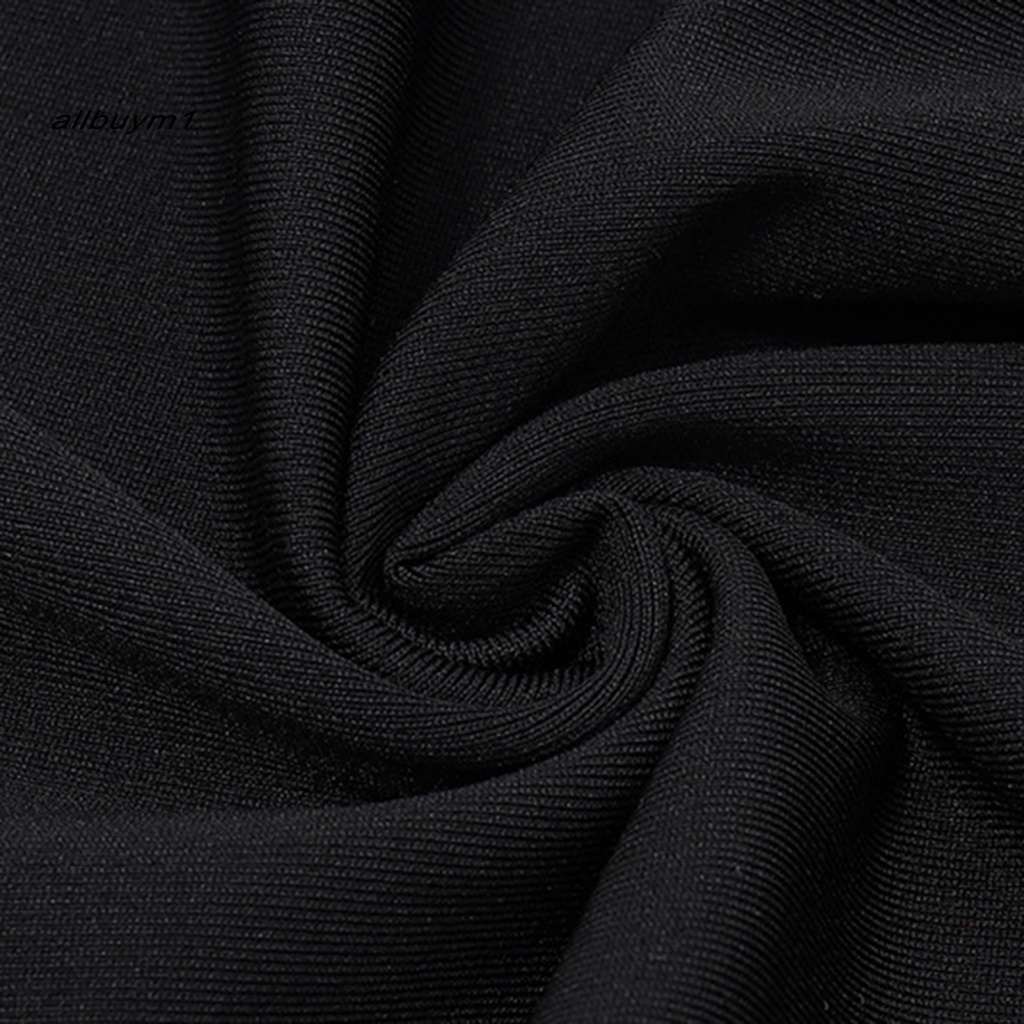 Đầm Xếp Ly Hở Lưng Màu Đen Thích Hợp Cho Các Buổi Tiệc