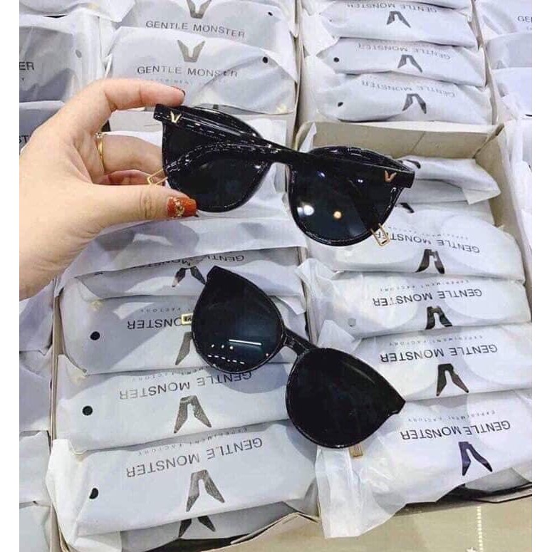 Kính V mắt mèo hót hàng loại 1 | BigBuy360 - bigbuy360.vn