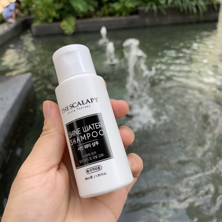 Dầu gội thảo dược Shine water 60ml,tiện mang đi du lịch, cho tóc suôn mượt, an toàn cho bà bầu | BigBuy360 - bigbuy360.vn