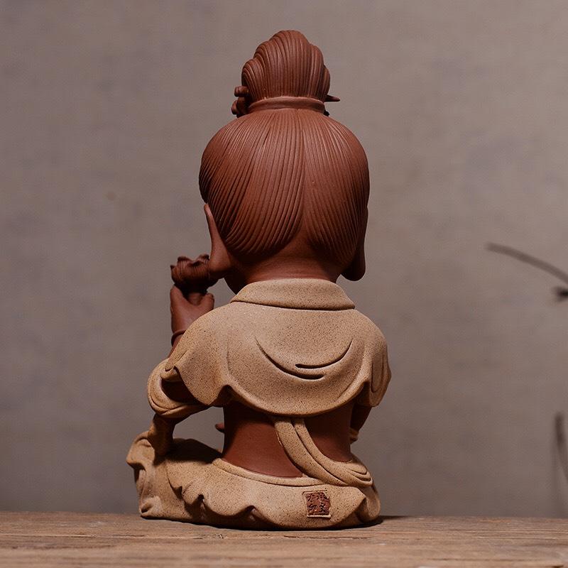 TƯỢNG PHẬT ĐẠI THẾ CHÍ CỠ TRUNG ÁO VÀNG GỐM TỬ SA TRANG TRÍ TIỂU CẢNH PHỐI LŨA- QUÀ TẶNG QUÀ BIẾU Ý NGHĨA