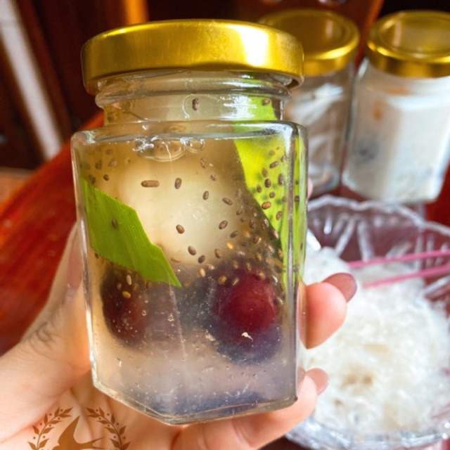 Yến sào chưng sẵn Cao Cấp (ship nội thành HN)