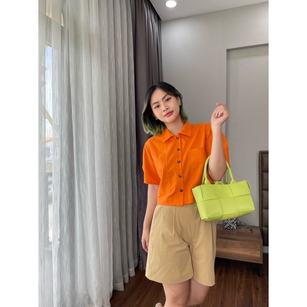 Áo nữ dáng lửng. Hình thật shop chụp cận vải