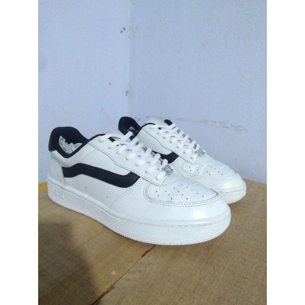 giày vans real 2hand giá rẻ