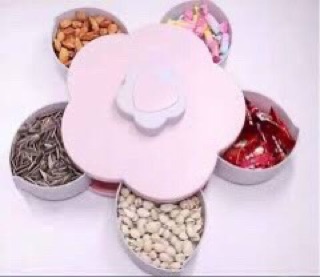 Khay Đựng Mứt Kẹo Tự Xoay 5 cánh