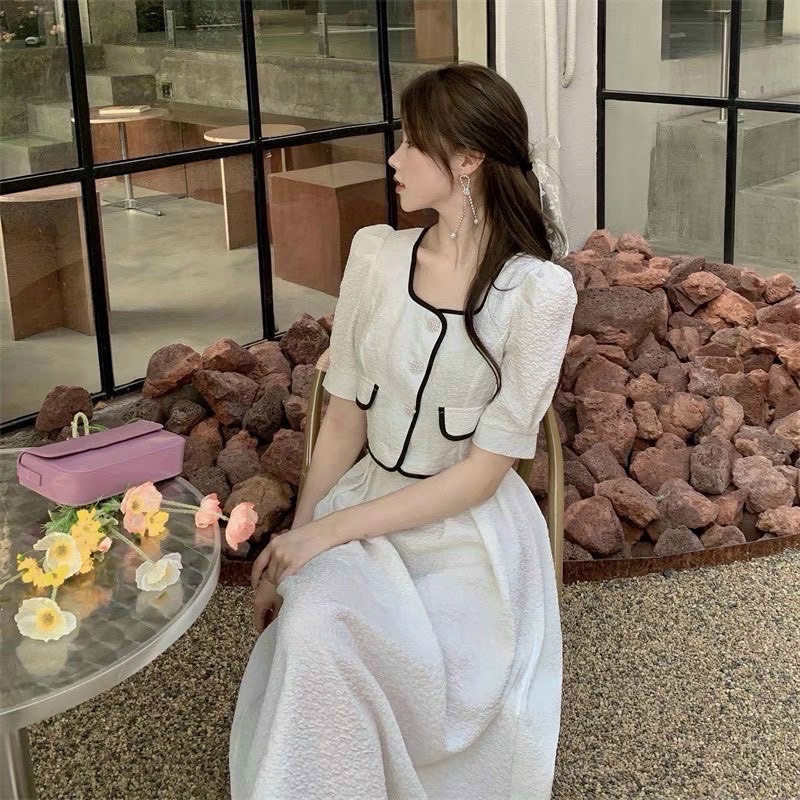 Set gấm trắng viền đen