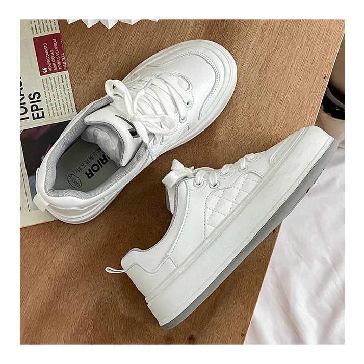 Giày thể thao nữ màu trắng kiểu dáng classic nhẹ nhàng phong cách Ullzzang êm chân