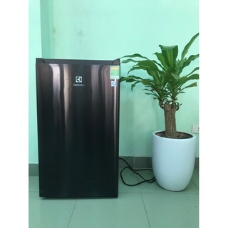 TỦ LẠNH MINI ELECTROLUX 94 LÍT EUM0930BD-VN Model 2022 ( miễn phí giao lắp hà nội )