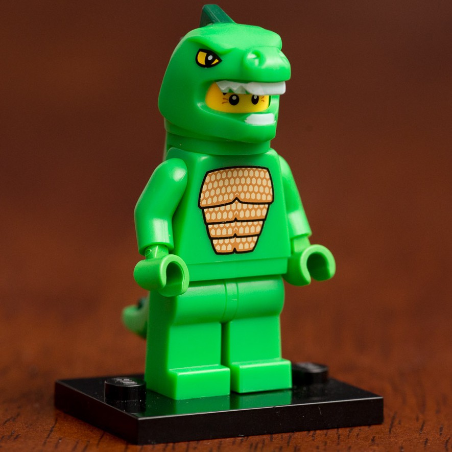 Lego Minifigures Series 5 Khủng long Lizard Man 8805