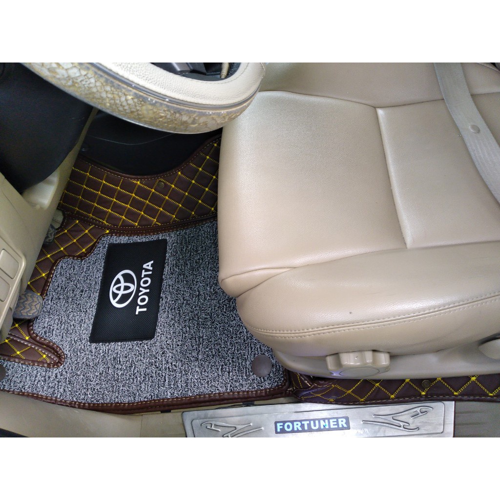Lót sàn 5D 6D da cao cấp cho Toyota Fortuner chống nước không mùi trải kín sàn xe