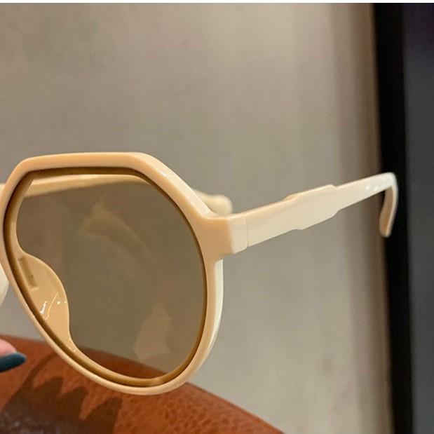 Kính Mát Thời Trang Gọng Lớn Phong Cách Retro Cho Nữ
