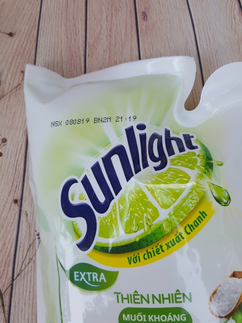 Nước rửa bát Sunlight 550g