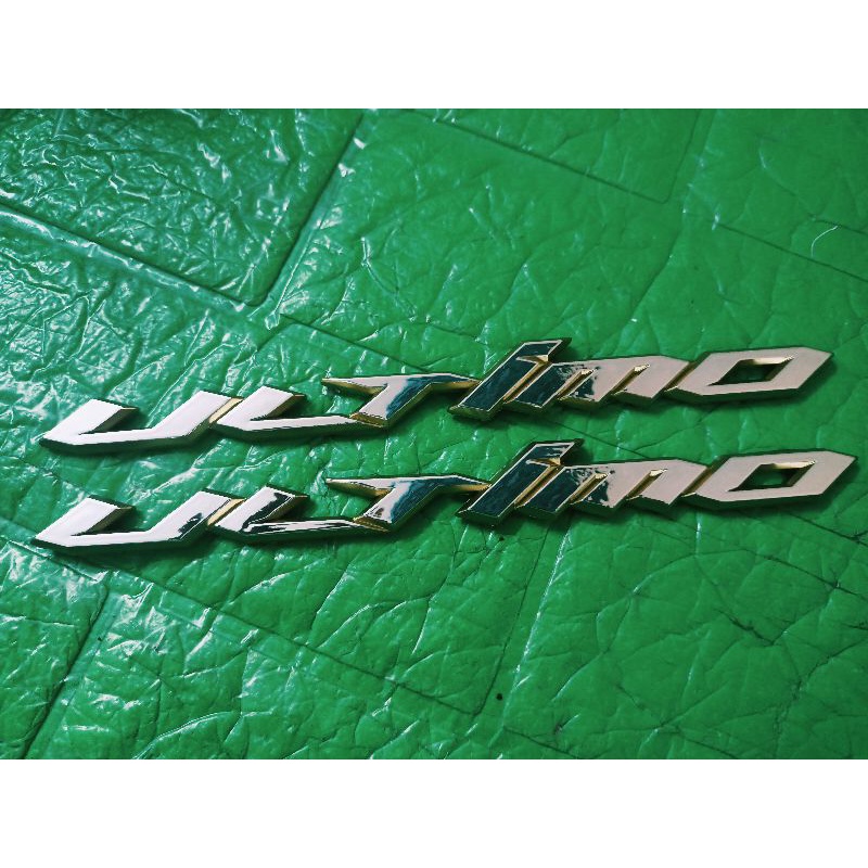 Bộ 2 chữ nổi Utimo cứng new