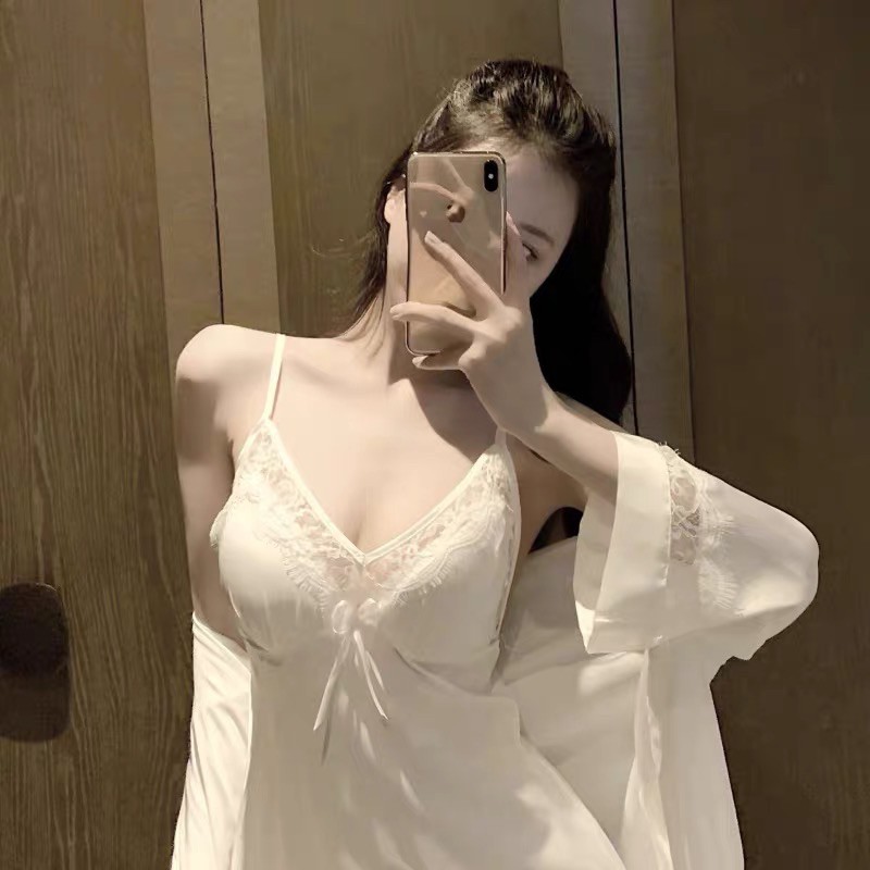 Set đầm ngủ lụa satin có mút và áo choàng phối ren m111