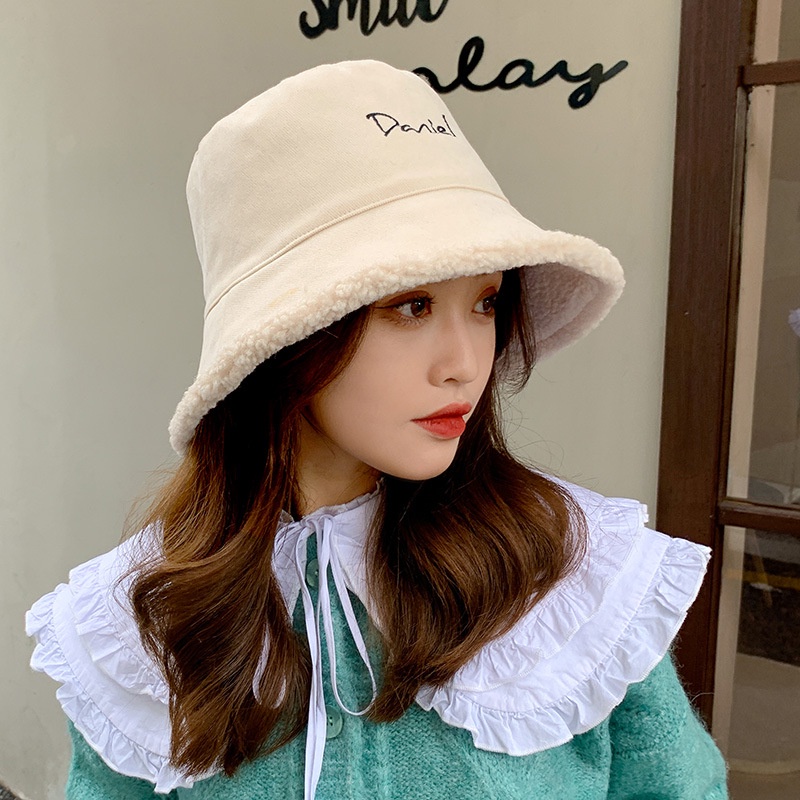 Mũ tai bèo phối lông cừu thời trang thu đông 2021 cho nữ