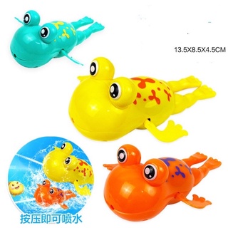 Thú bơi thả chậu tắm cho bé