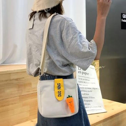 Túi vải thời trang-Túi đeo chéo TOTE cà rốt kiểu dáng nhỏ gọn ,xinh xắn SIÊU HOT