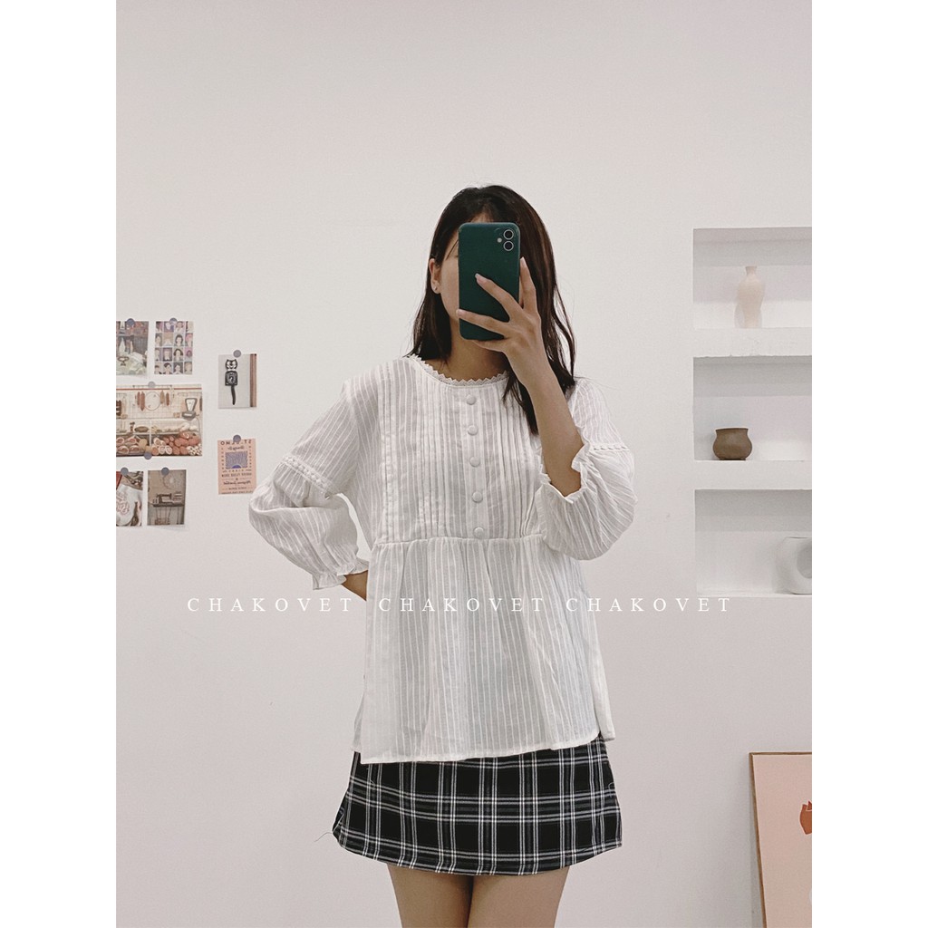 Áo sơ mi nữ dài tay Chakovet, Kiểu áo Babydoll viền ren cúc bọc tay bồng Freesize&lt;52kg - CKA073