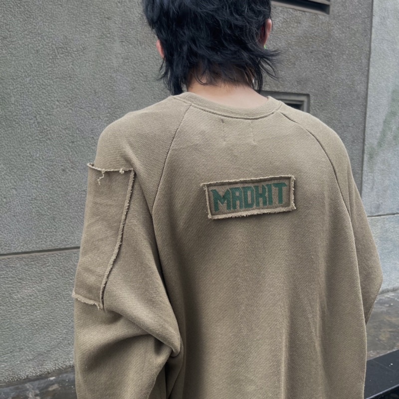 Áo “HEARTH” Sweater