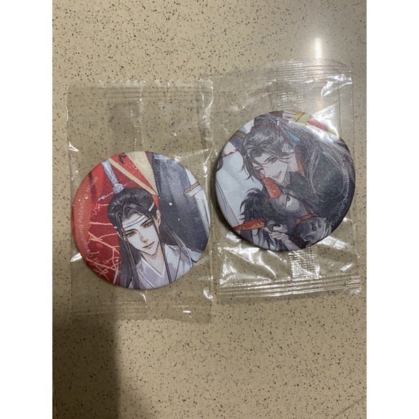 Huy hiệu lì xì bộ ba nhà Mặc Hương Đồng Khứu