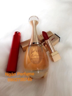 Ống chiết nước hoa