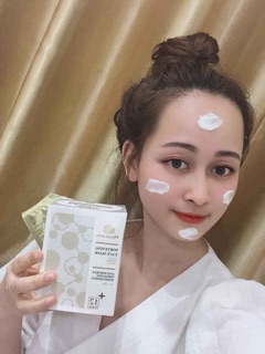 MẶT NẠ TRẮNG DA CẤY PHẤN TƯƠI MAGIC SKIN