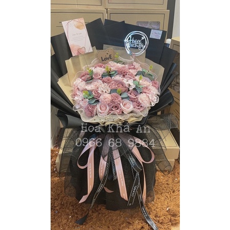 Bó hoa Sáp cao cấp mix bởi Khả An. Kích thước: 60X90cm. Tặng thiệp + Chữ HPBD