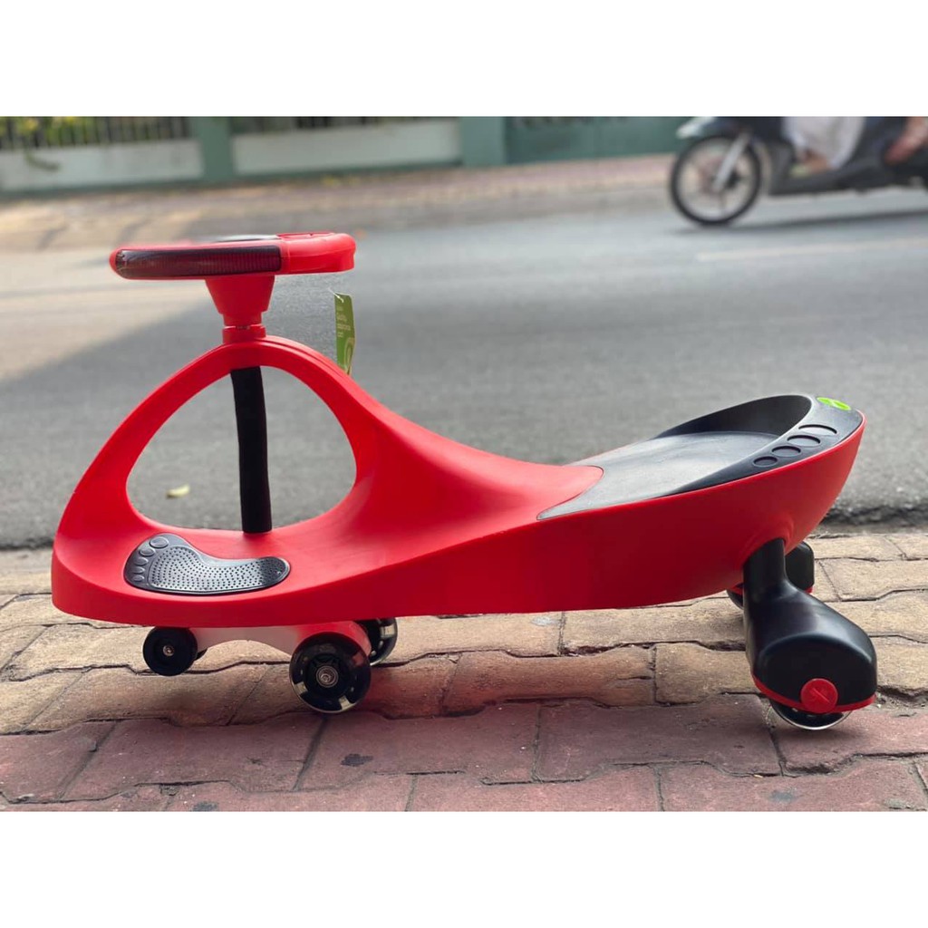 Xe lắc cho trẻ em Broller BABY PLAZA XL-8097C có đèn, nhạc