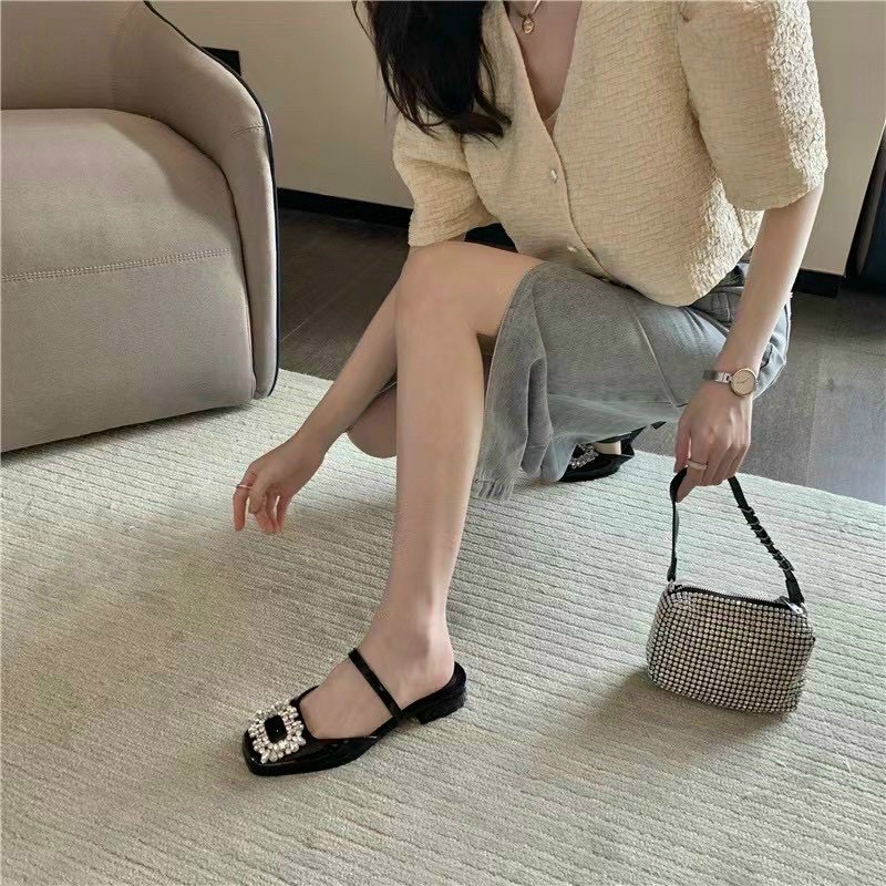 Guốc sục mũi vuông đính đá