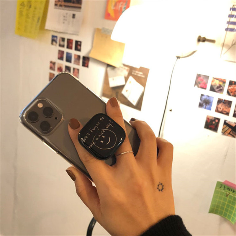 Cute smiley face phone holder | BigBuy360 - bigbuy360.vn