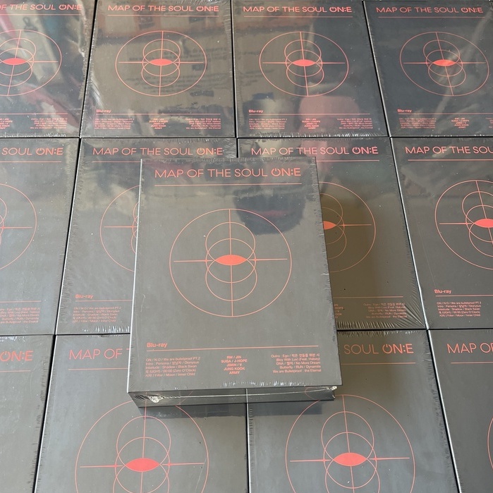 Có sẵn Bts Bluray Mots One nguyên seal Thẻ bo góc