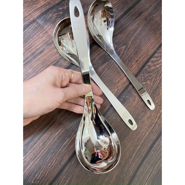 Muôi canh inox 304 hiệu Zwilling Đức, không rỉ, bền, mua 1 lần dùng mãi
