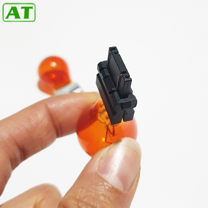 Bóng Đèn Xi Nhan Ô Tô Đui Cắm 3157 2 Tóc 12V 21/5W Màu vàng