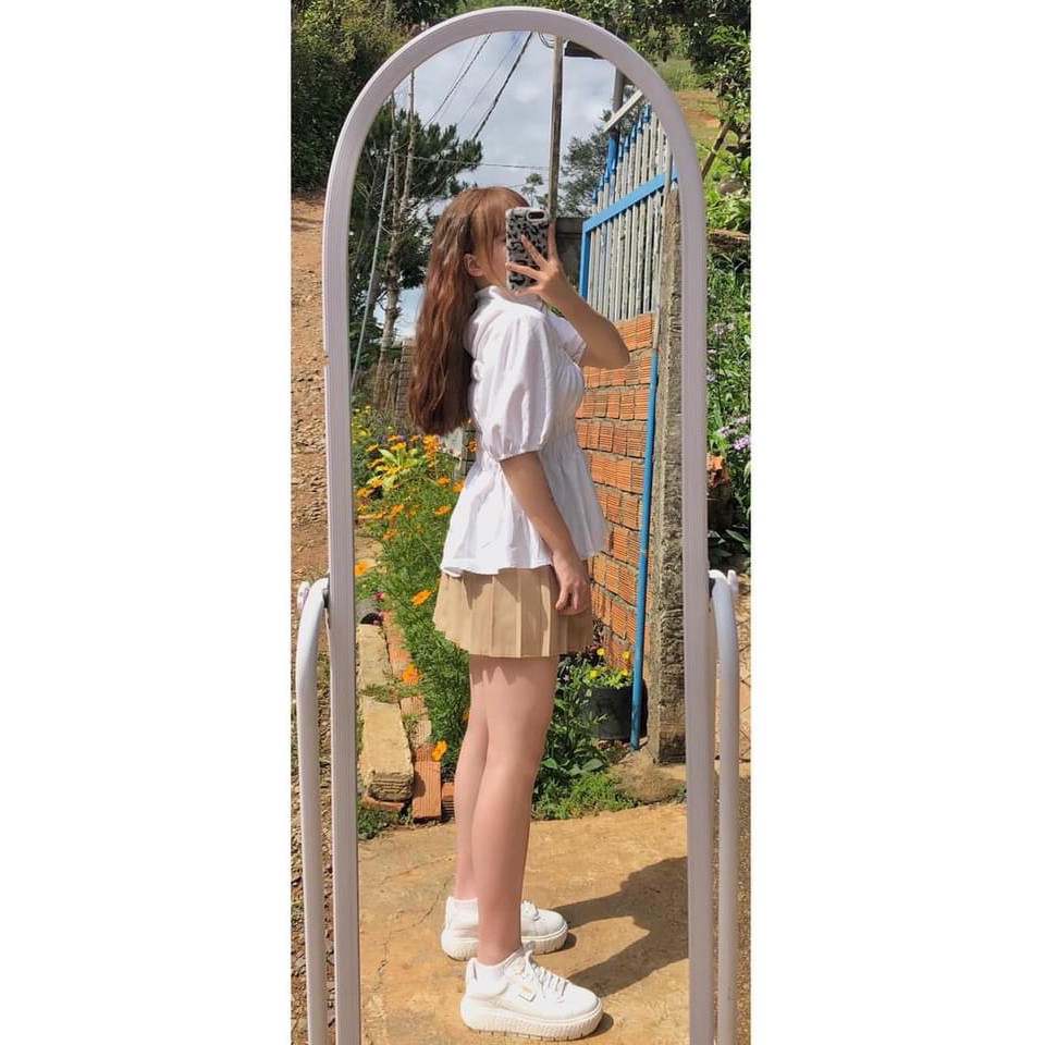 Set Áo Trấng Cổ Tàu Kèm Chân Váy Xếp Ly Siêu Xinh | BigBuy360 - bigbuy360.vn