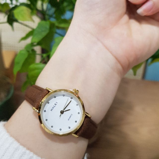Đồng hồ nữ Halei dây da mặt trắng đính đá | BigBuy360 - bigbuy360.vn