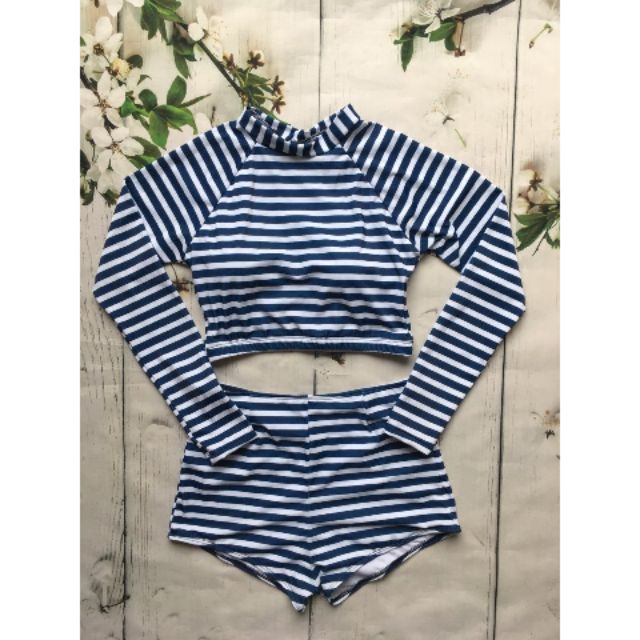 Bikini tay dài sọc