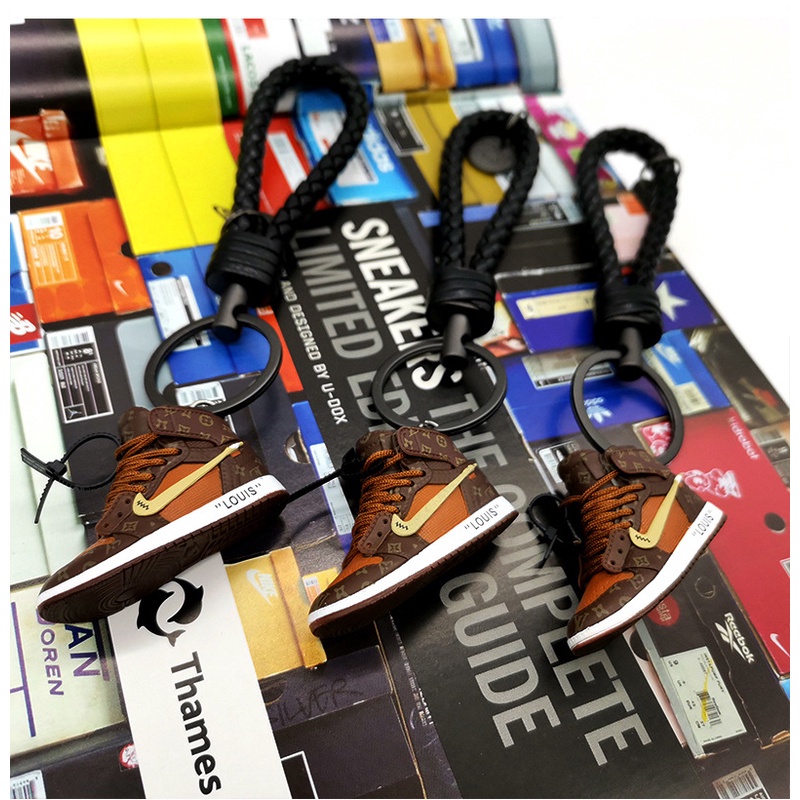 ✽☢✆Móc Khóa Dây Da Hình Giày Bóng Rổ mini 3D Thời Trang