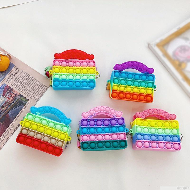 Túi đeo chéo vai bằng silicon họa tiết hoạt hình dễ thương cho bé gái