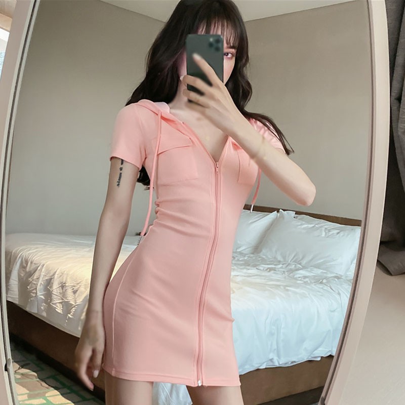 Đầm Body Tay Ngắn Màu Trơn Thiết Kế Ôm Sát Tôn Dáng