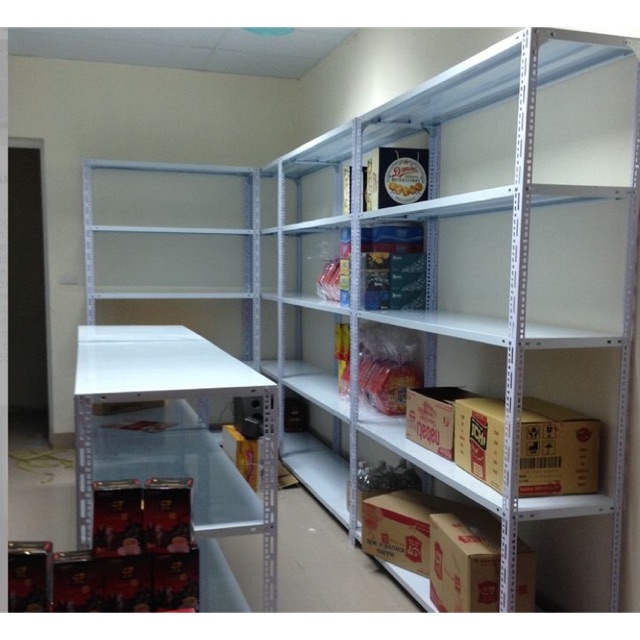 Kệ sắt màu trắng để trưng bày hàng cao 2m dài 1m2 rộng 40cm