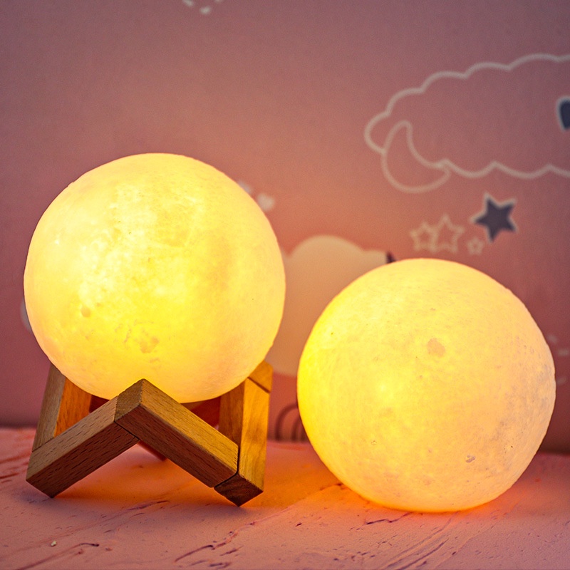 Đèn Ngủ Hình Mặt Trăng Đèn LED 3D Kèm Kệ Gỗ Đáng Yêu Trang Trí Phòng Ngủ Cho Bé Gái D057