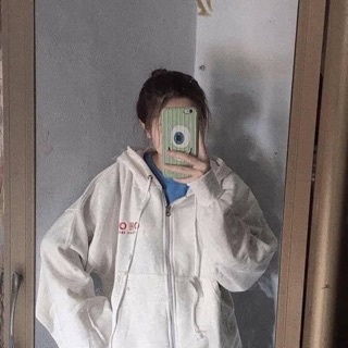 Áo nỉ oh oh - thêu fom to
