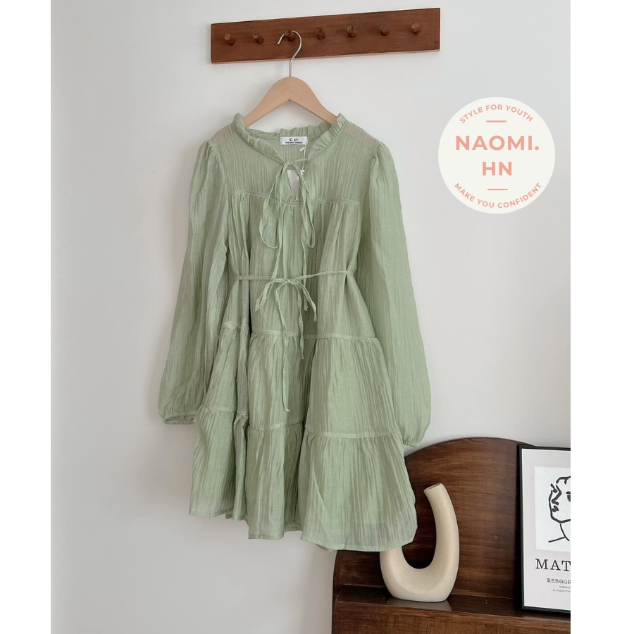 Váy babydoll dài tay chất tơ 2 lớp phối dây đai thắt eo phong cách tiểu thư. Váy cổ V dài tay phối nơ sang chảnh