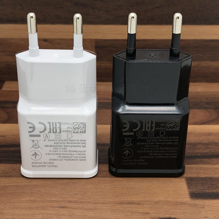 Củ sạc nhanh Foxconn QC chính hãng chân tròn Quickcharge dùng cho điện thoại SamSung S9 S10 Plus youngcityshop 30.000