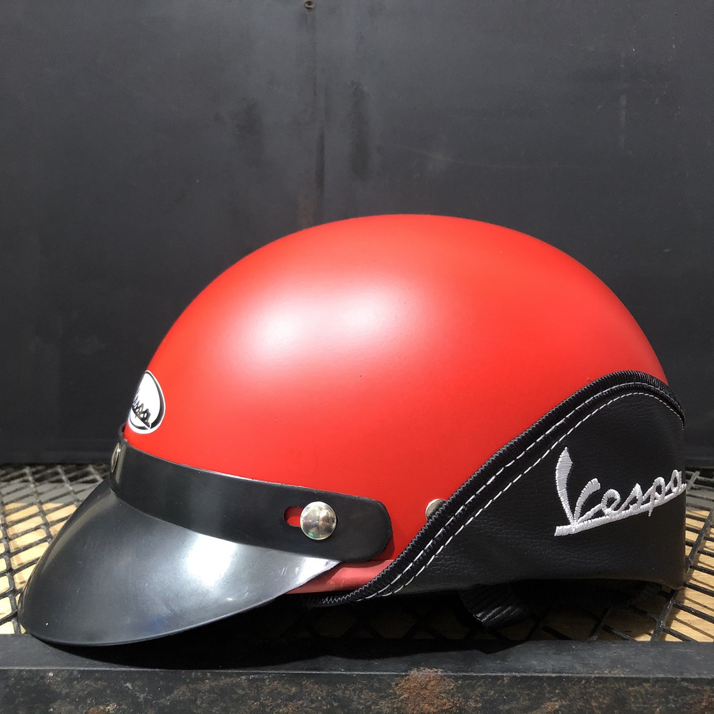 | 𝗥𝗲𝗱 𝐂𝐨𝐥𝐥𝐞𝐜𝐭𝐢𝐨𝐧 | Mũ Bảo Hiểm Thời Trang Sơn Màu Đỏ Phổ Thông Unisex