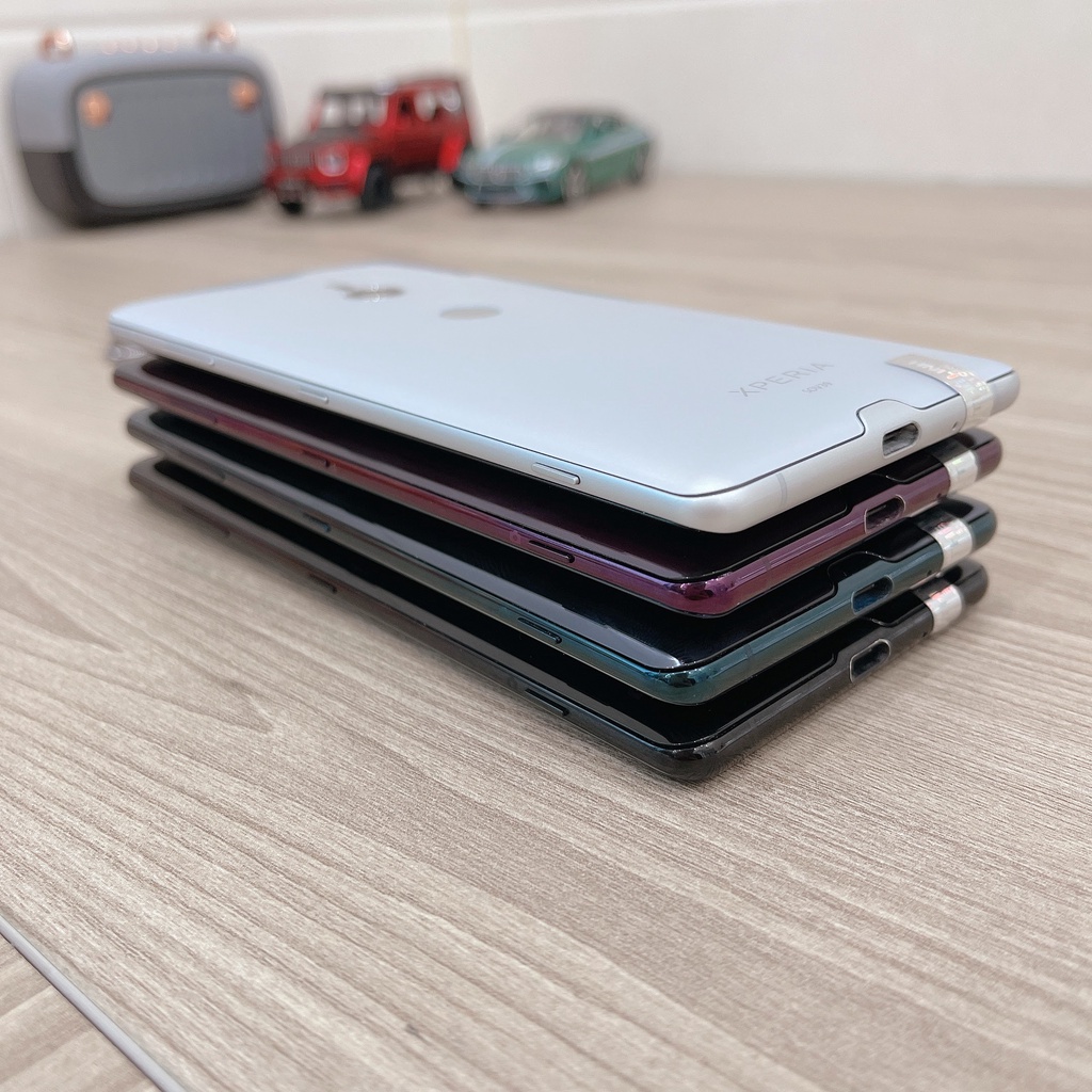 Điện thoại Sony Xperia XZ3 - Màn OLED 6.0 2K Snap 845