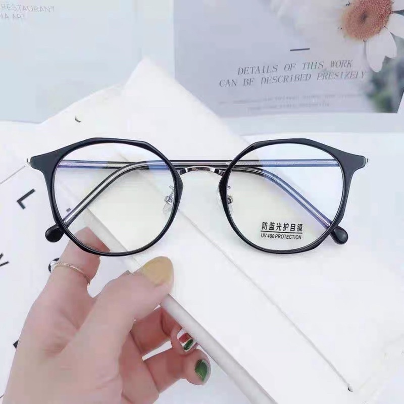 Gọng kính nữ cao cấp lục giác lọc ánh sáng xanh bầu tròn hợp mặt to tròn vline