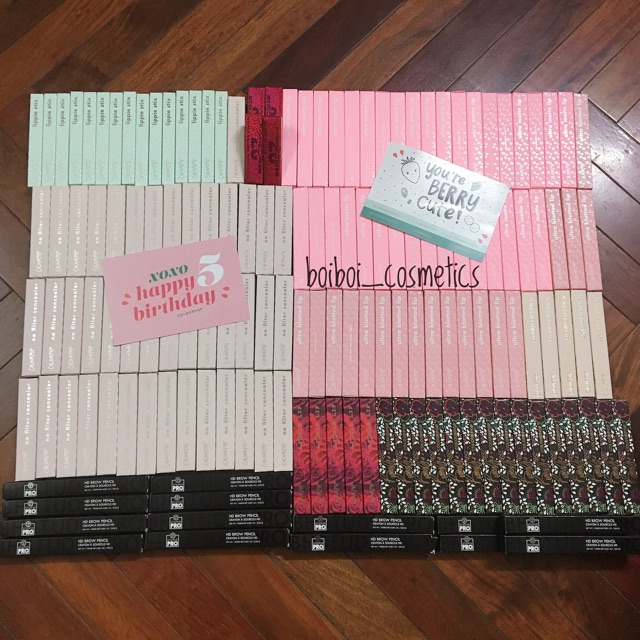 (LUÔN HỎI KHO TRƯỚC KHI ĐẶT) ( SALE) SON KEM COLOURPOP (Mỗi màu có mẫu vỏ hộp riêng mới nhất ) | BigBuy360 - bigbuy360.vn