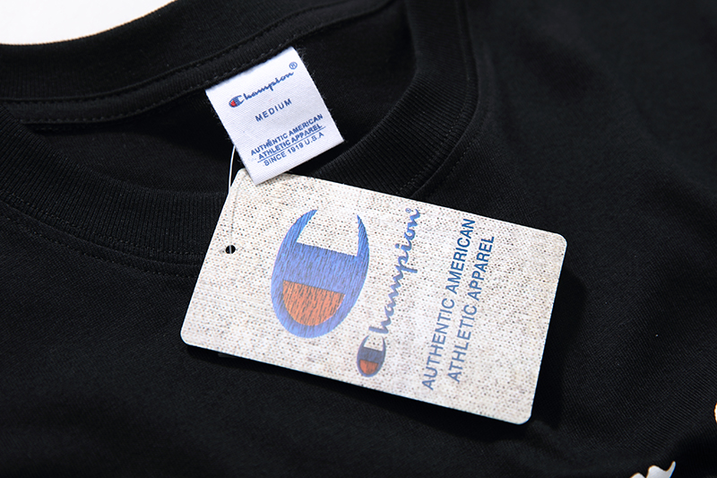 Áo thun tay ngắn thêu logo Champion nhỏ